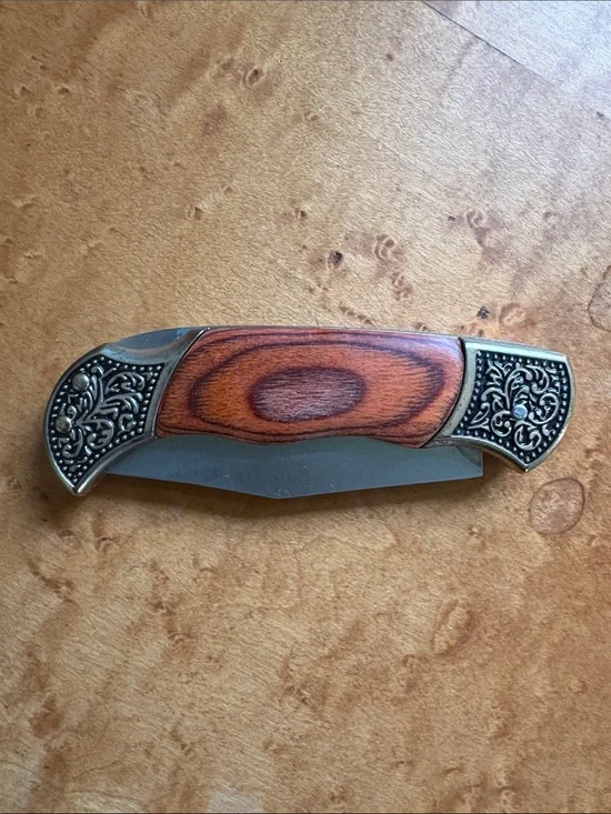 Bradford Exchange Collectible Folding Knife with Eagle Art - Cream, Gold, Black